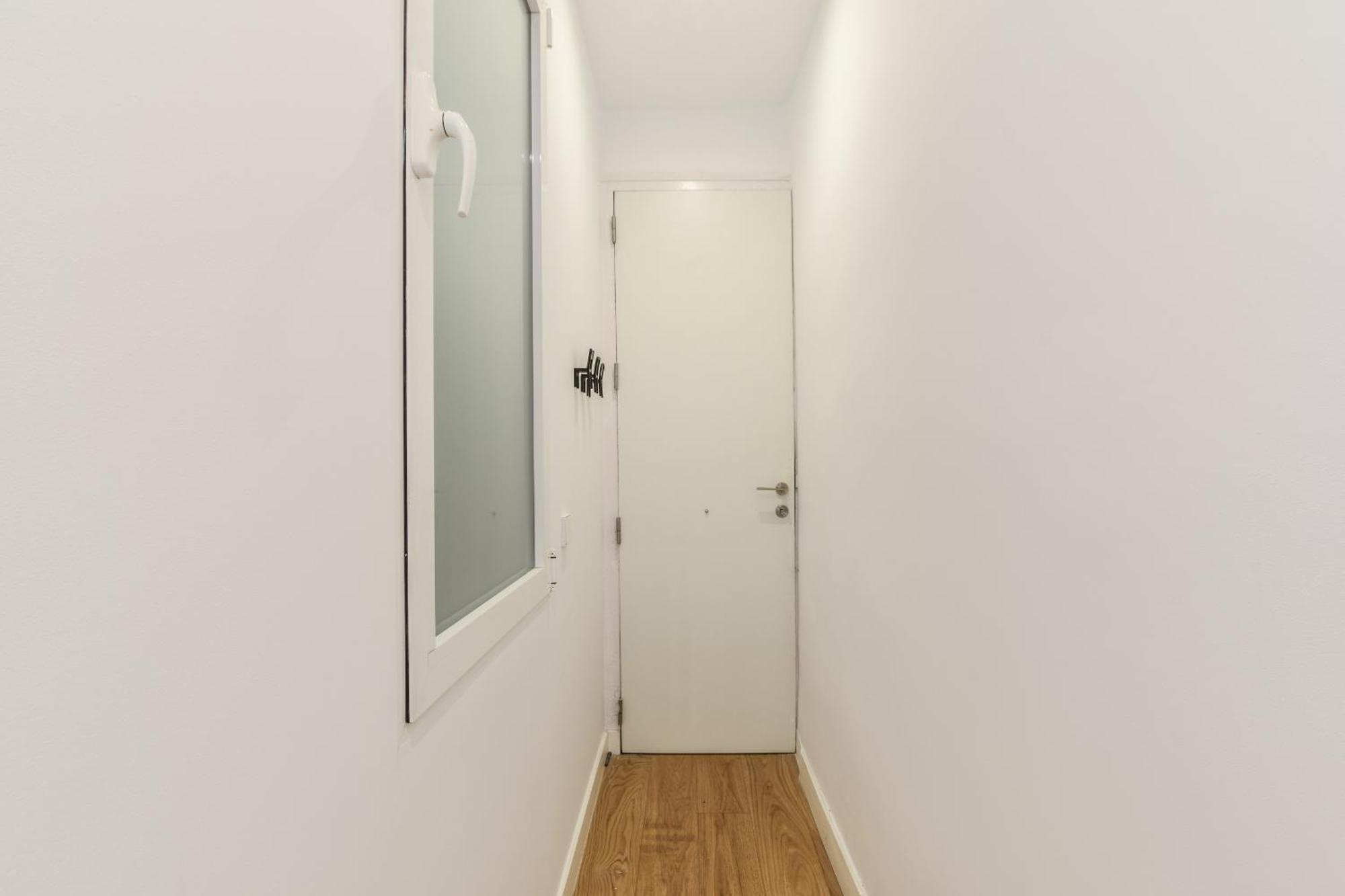 Loft Exclusivo Reformado De Diseno Alquiler Temporal Apartment Madrid Exterior photo